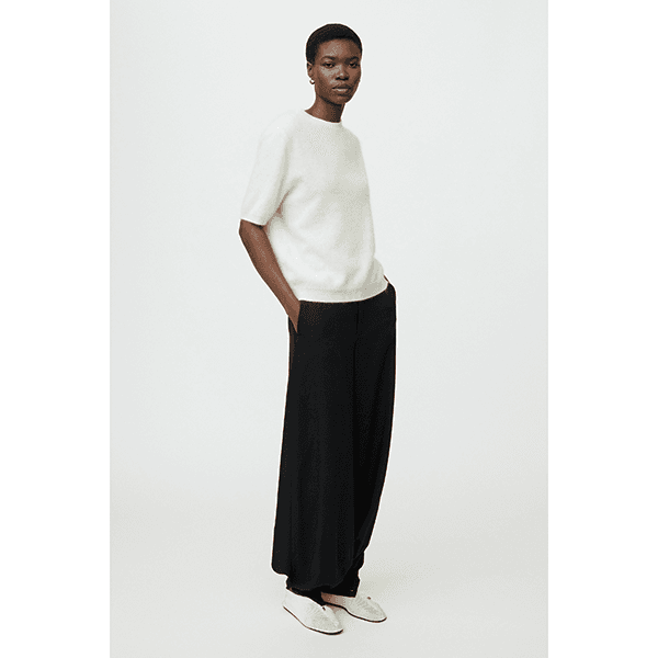 Soft Goat Brushed Short Sleeve Feather White